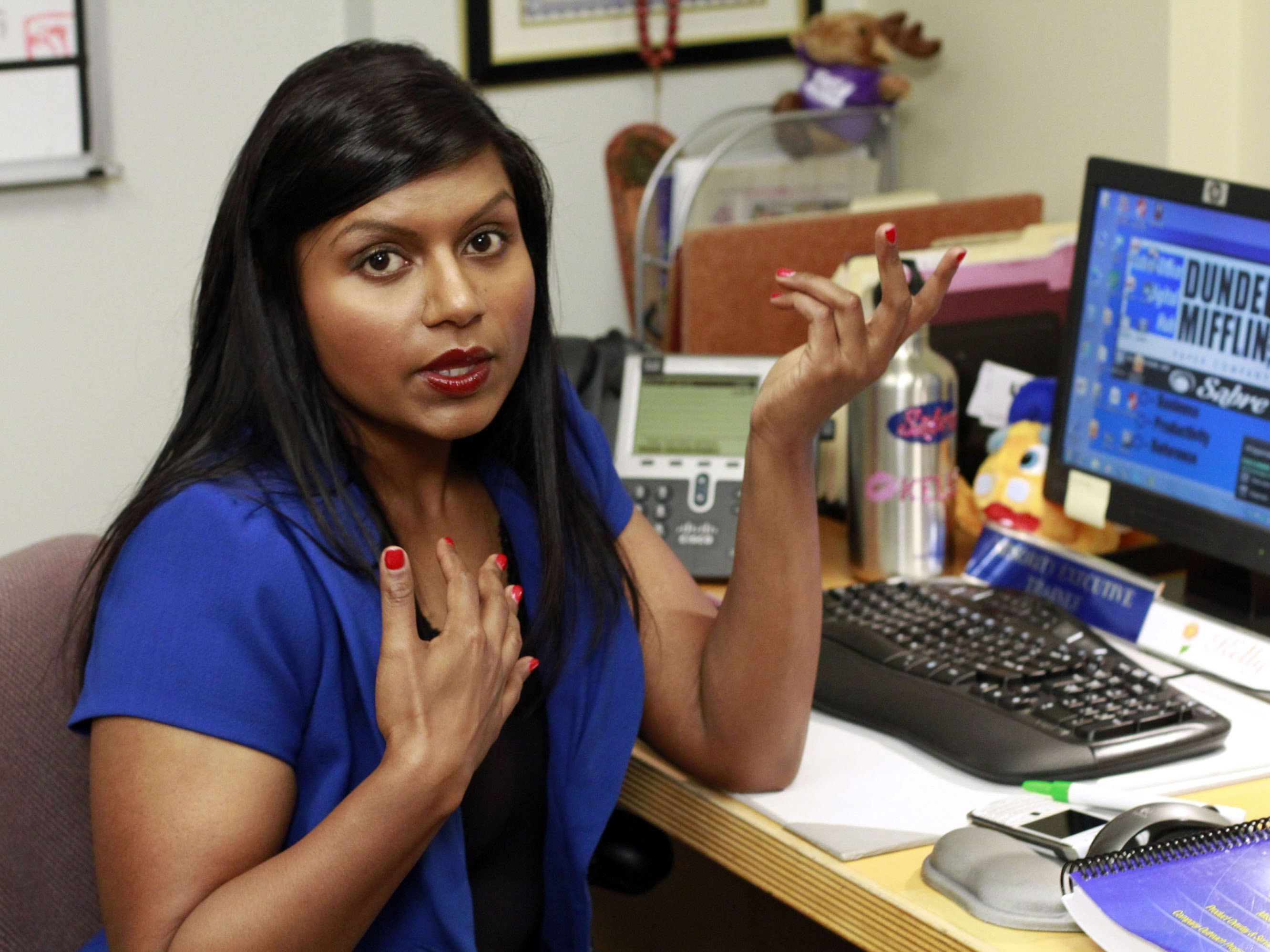 5 Signs You’re Too Dependent on Male Validation, According to Therapists