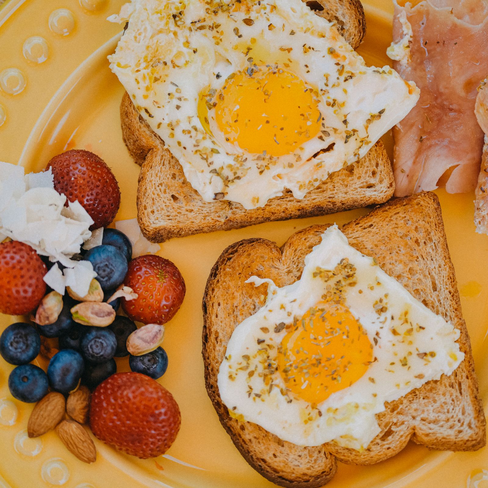 Is Skipping Breakfast Bad for You? Here's What Experts Say