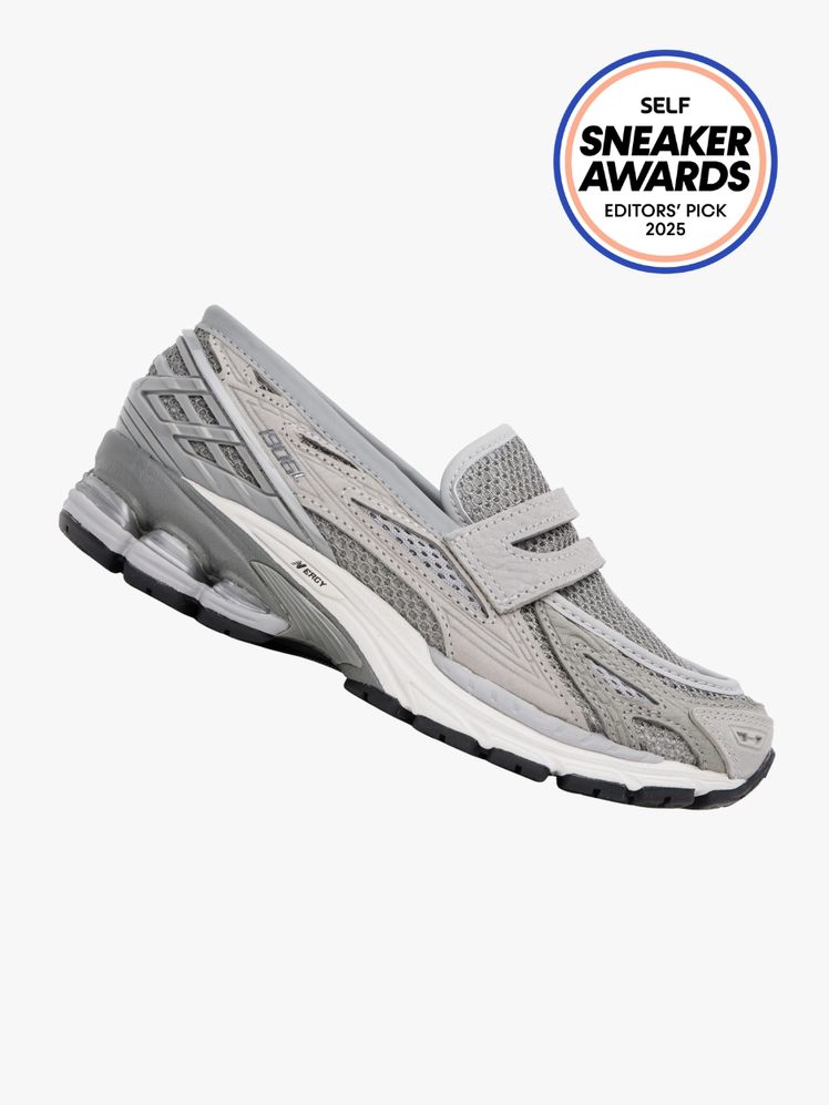New Balance 1960L Loafer shoe in gray color way. The SELF Sneaker Awards seal is in the top right corner.