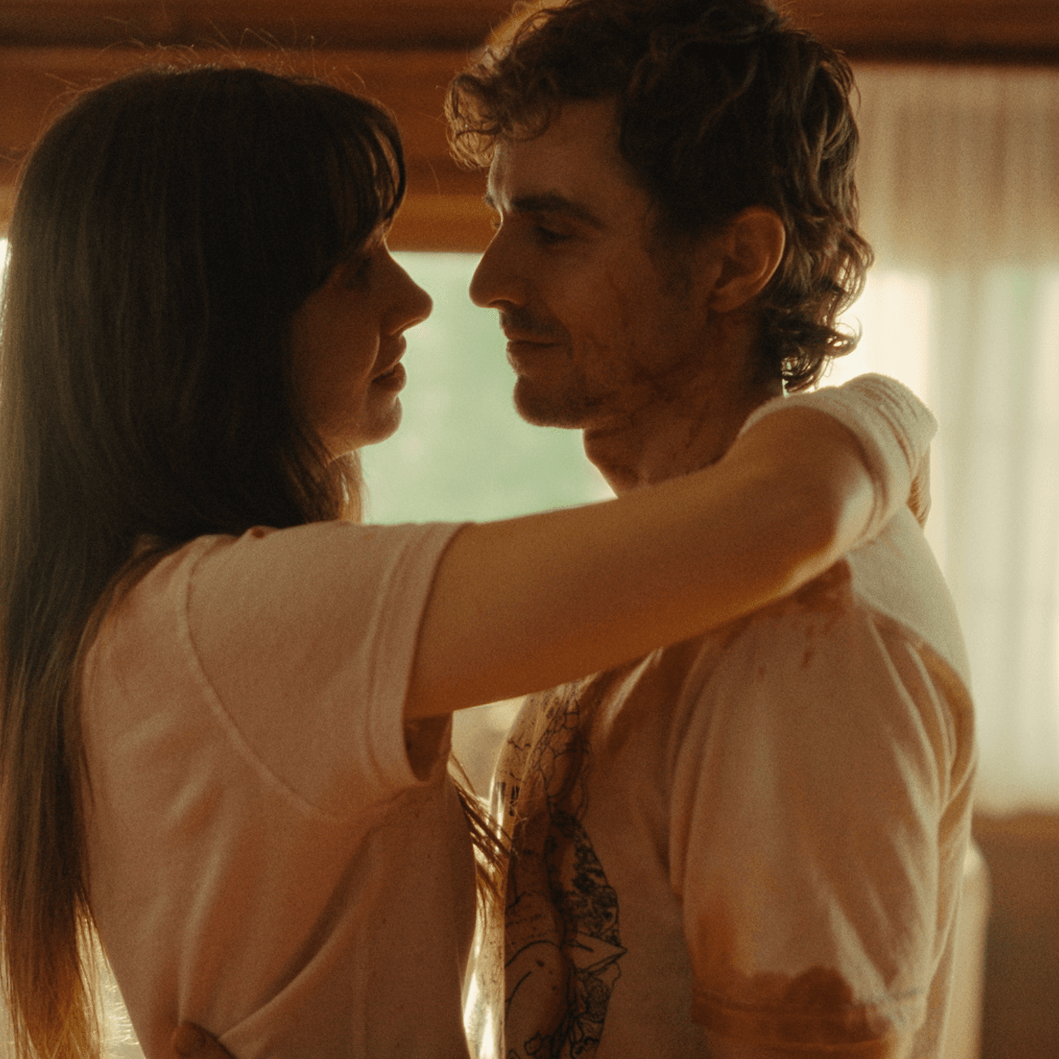 5 Subtle Signs You Might Actually Be in a Codependent Relationship